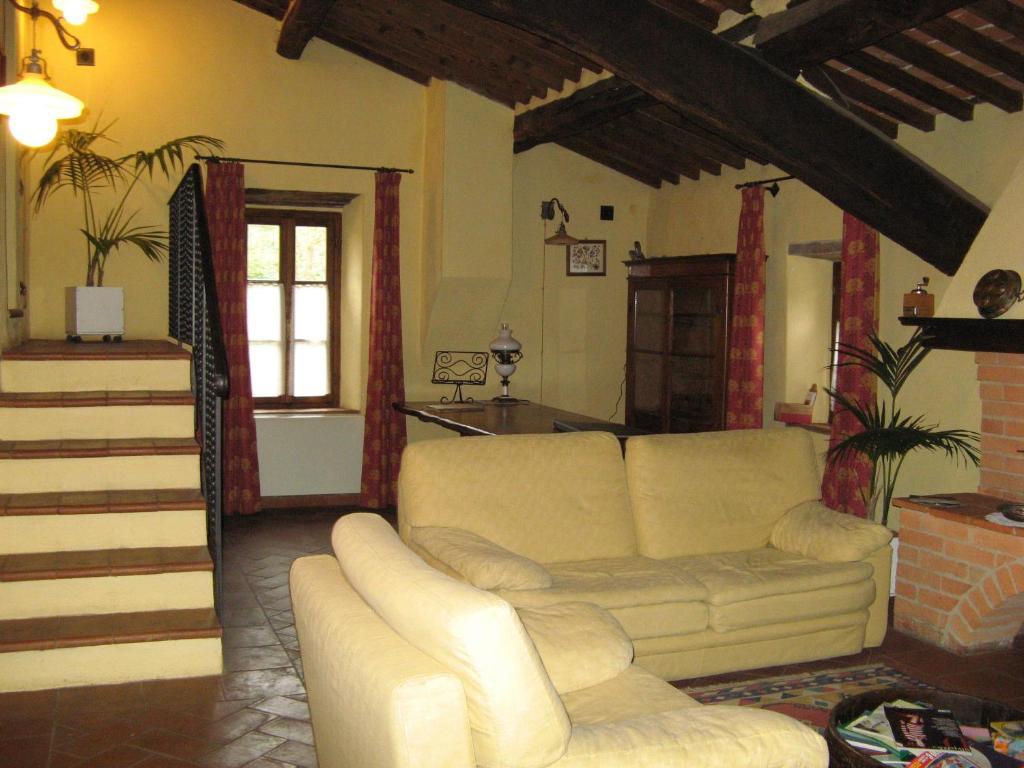 Agriturismo Il Mulino Delle Pile คิวส์ดีโน ภายนอก รูปภาพ