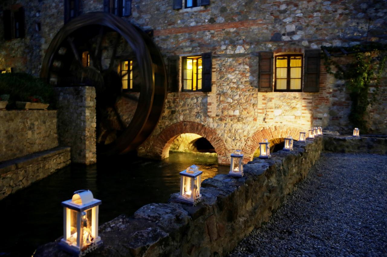 Agriturismo Il Mulino Delle Pile คิวส์ดีโน ภายนอก รูปภาพ