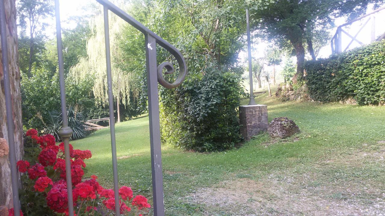 Agriturismo Il Mulino Delle Pile คิวส์ดีโน ภายนอก รูปภาพ