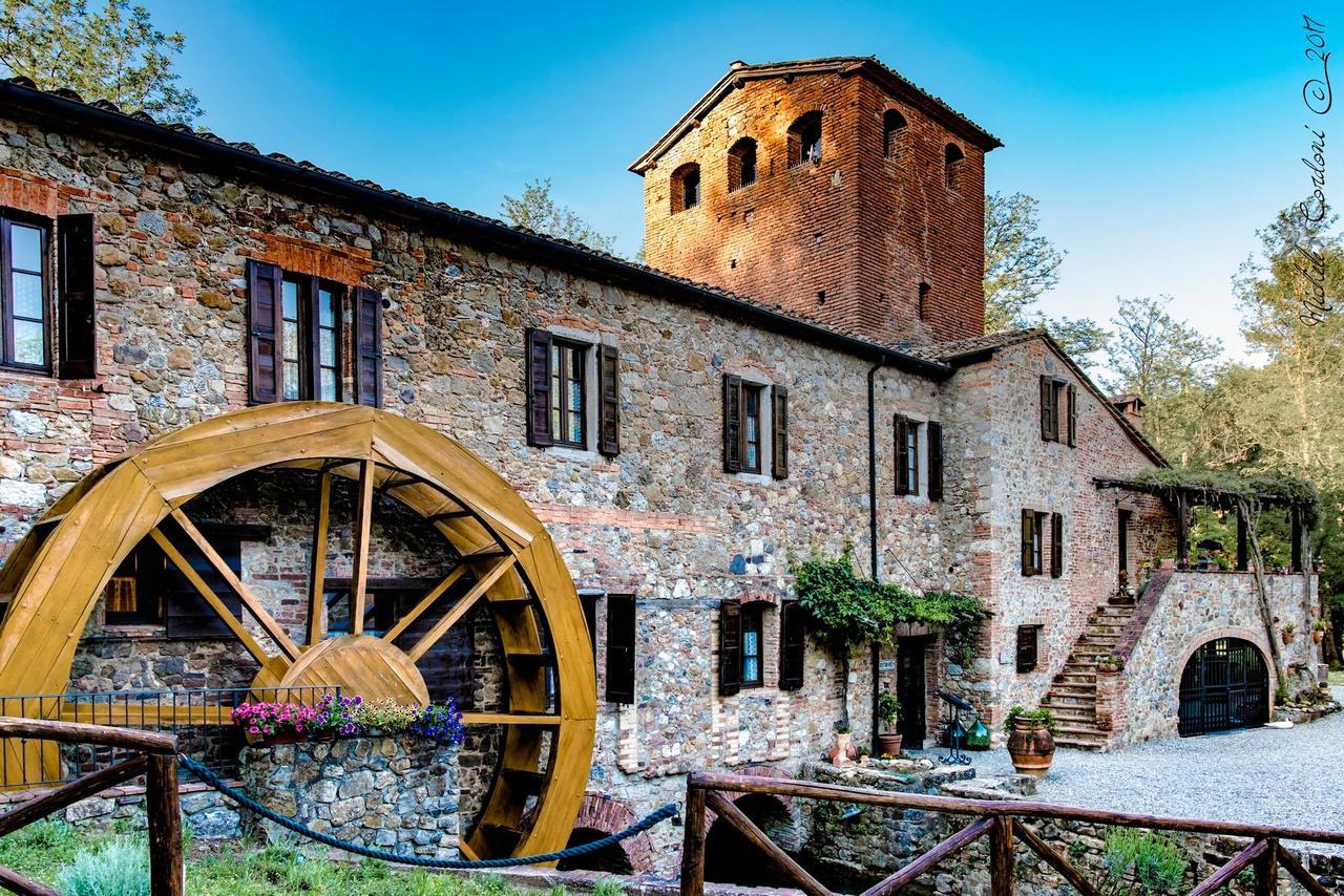 Agriturismo Il Mulino Delle Pile คิวส์ดีโน ภายนอก รูปภาพ