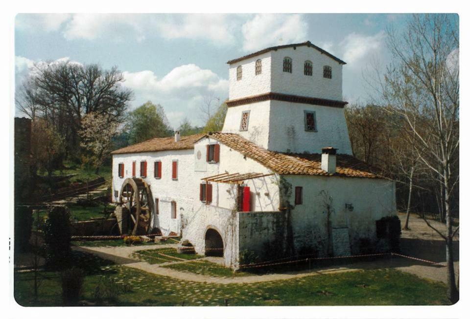 Agriturismo Il Mulino Delle Pile คิวส์ดีโน ภายนอก รูปภาพ