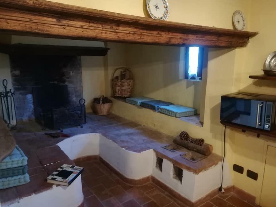 Agriturismo Il Mulino Delle Pile คิวส์ดีโน ภายนอก รูปภาพ